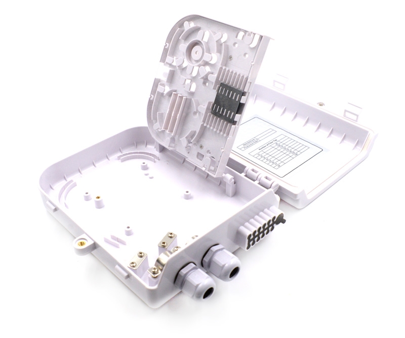 8 Adapter Slot 16 Splice Termination Box 14 Ports